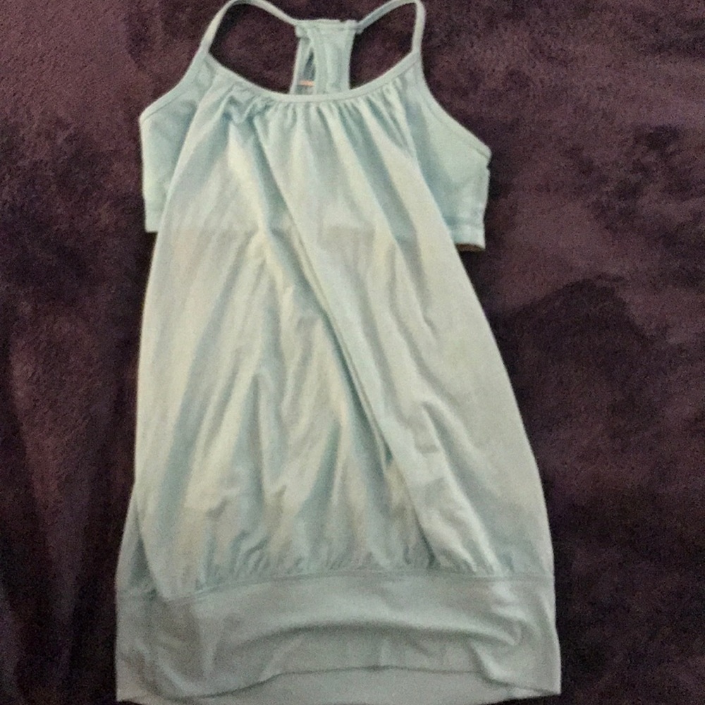Lululemon tank